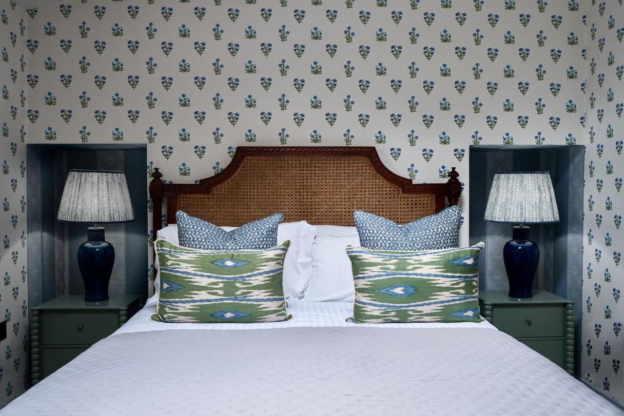 Townhouse Suites- Abbey Row Malmesbury Kültér fotó
