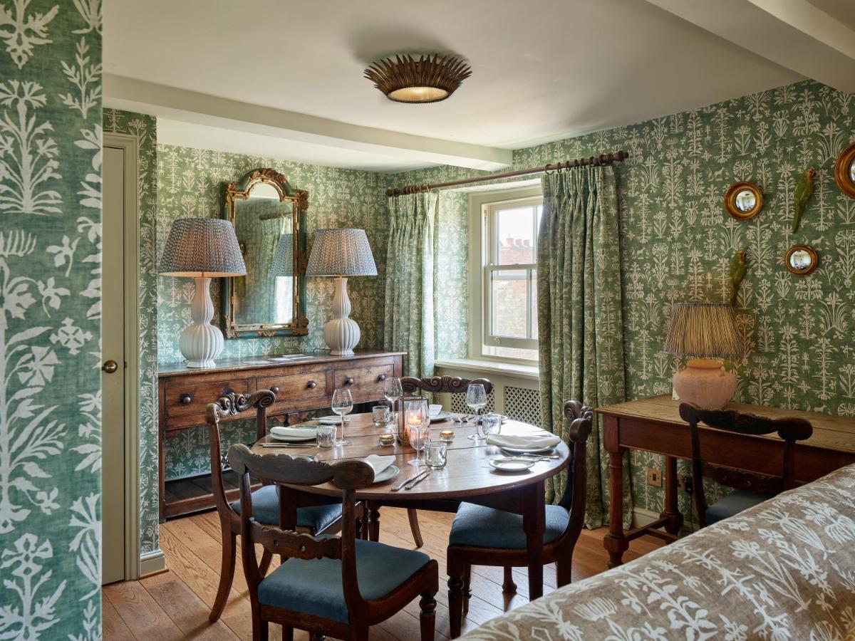 Townhouse Suites- Abbey Row Malmesbury Kültér fotó